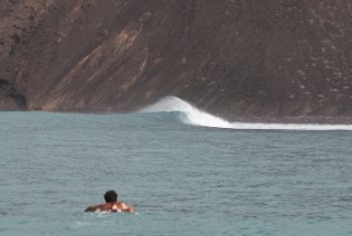  surf libero sulla nostra piccola isola 